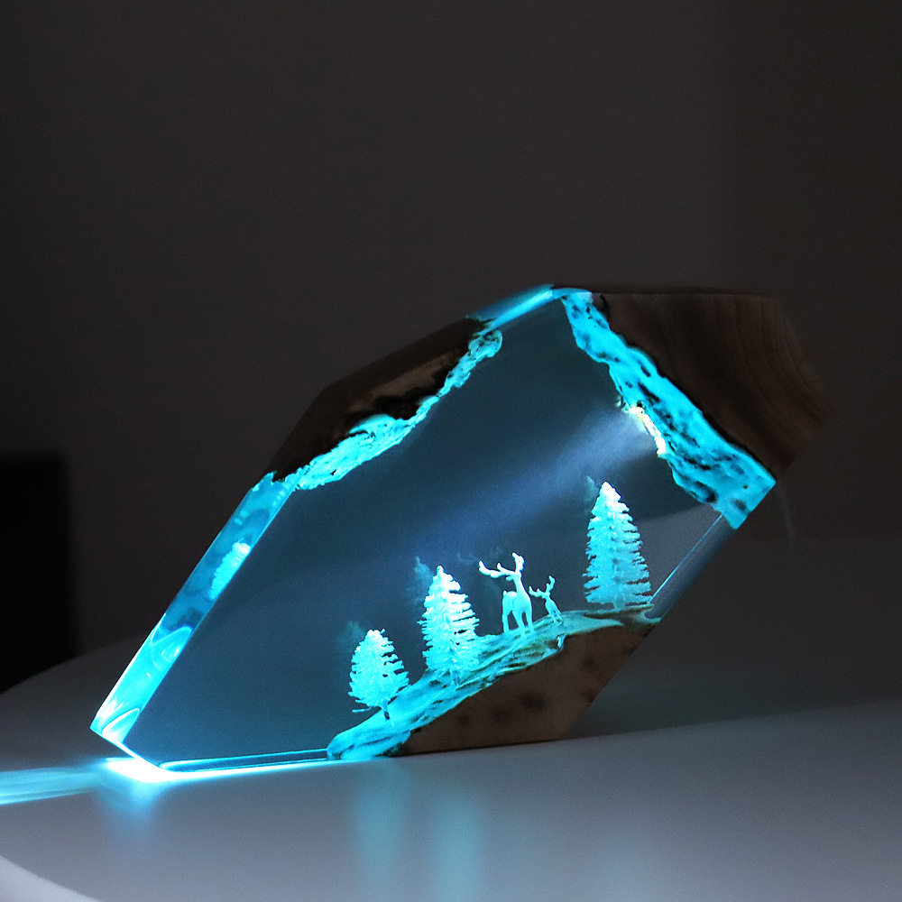 Forest Fairy Deer Desktop Art  - Crafting Resin บทวิจารณ์และราคา